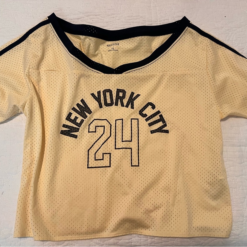Hollister Women's Yellow Jersey Top with Dark Blue Trim